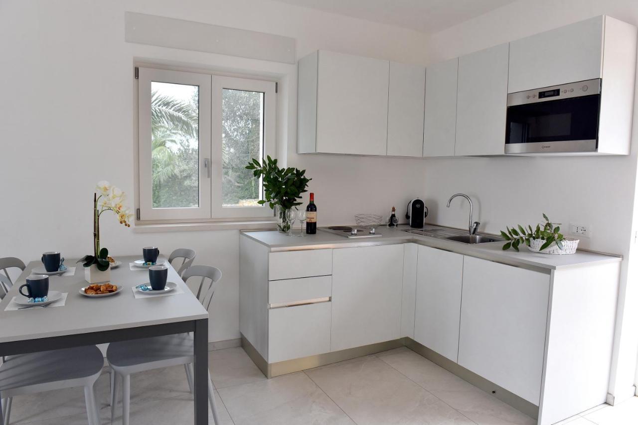 Margherita Apartment - Villaggio Di Mary Locorotondo Eksteriør bilde